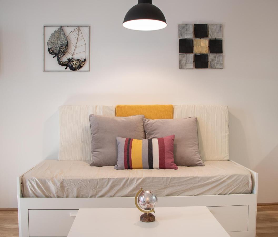 Flat2Go Modern Apartments - Harmony Of City And Nature Vienna Exterior photo