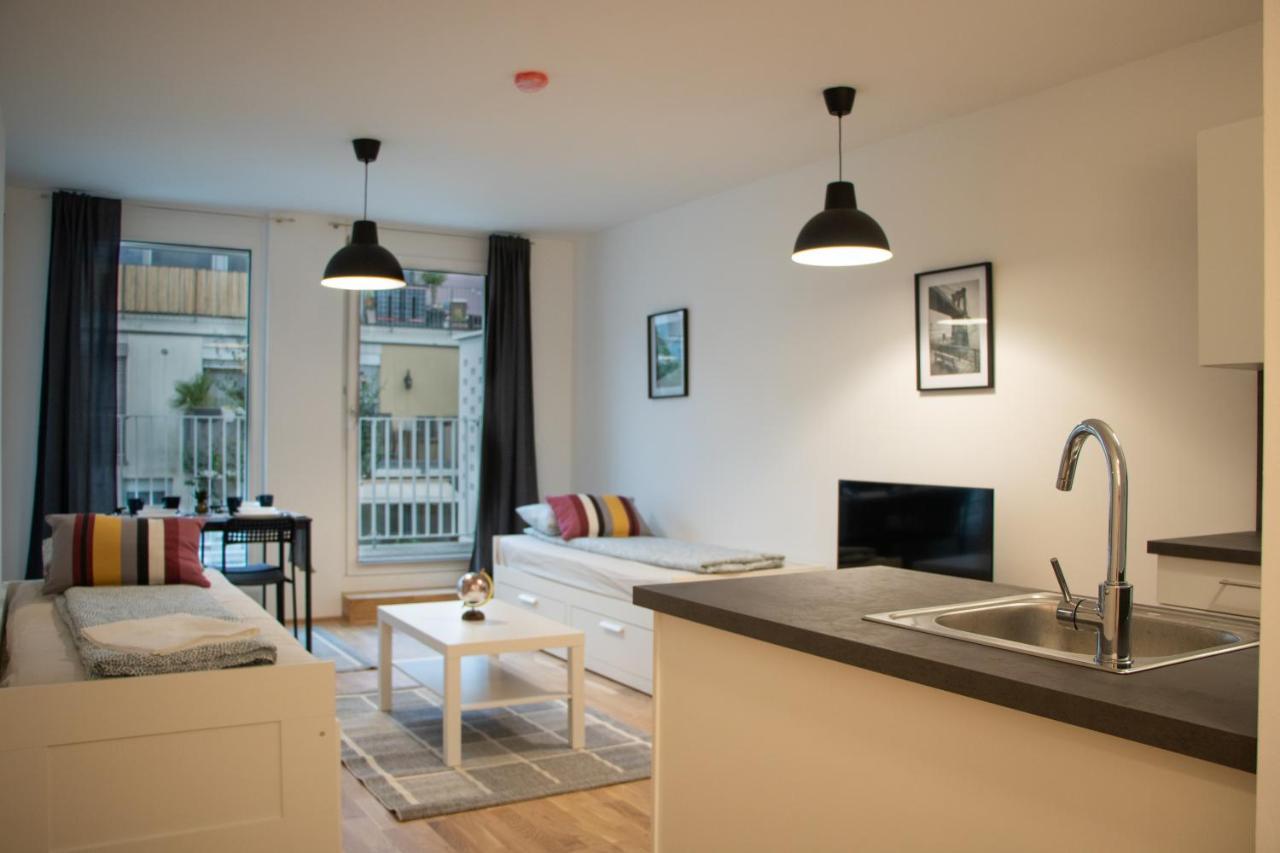 Flat2Go Modern Apartments - Harmony Of City And Nature Vienna Exterior photo